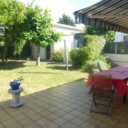 Maison Royan, 4 Pieces, 6 Personnes - Fr-1-305-873 *